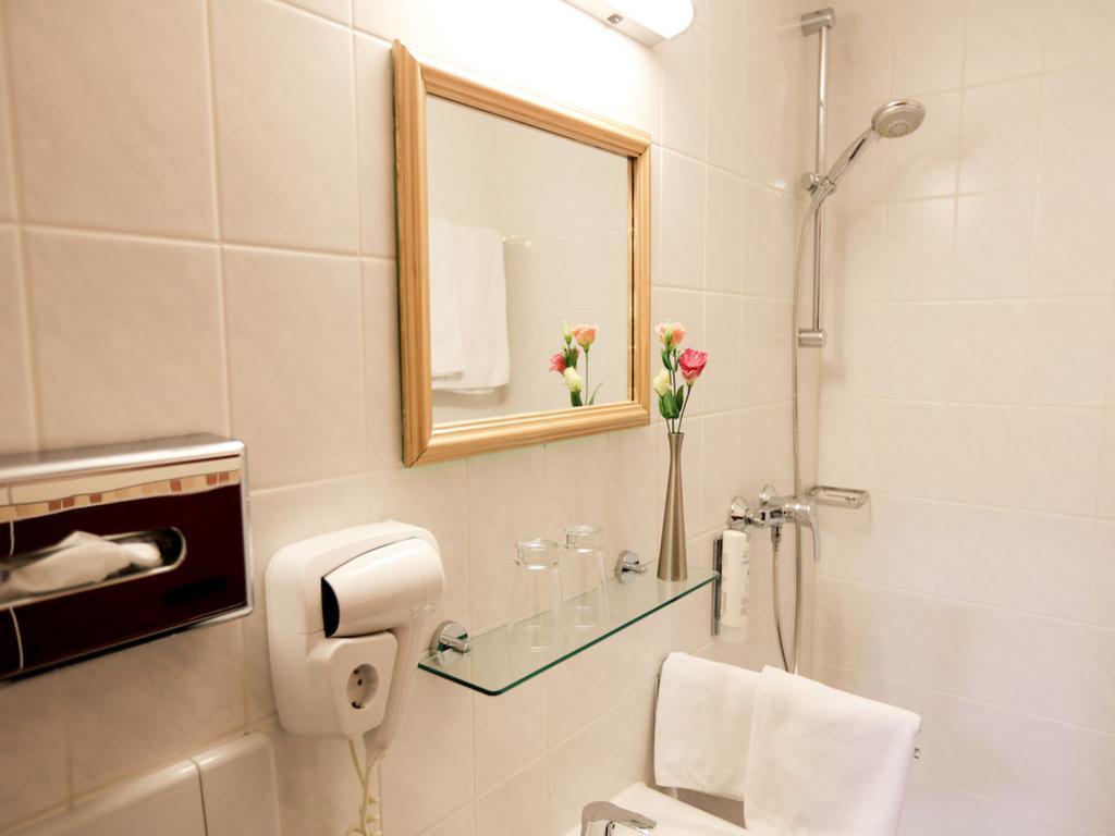 Burghotel Bad Belzig Εξωτερικό φωτογραφία